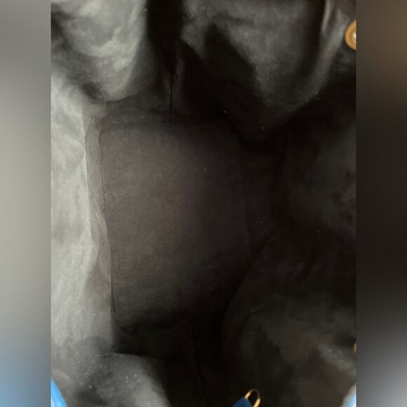 Louis Vuitton Petit Noé Blue Epi Leather Bucket Bag With Dust Bag Made in France - Picture 14 of 16